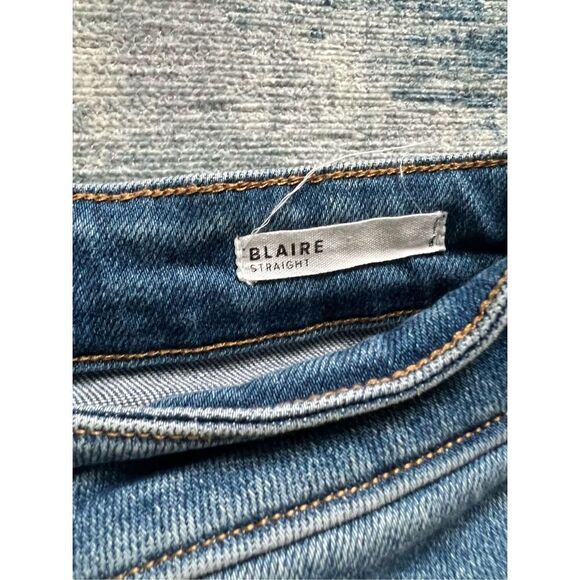 Dear John Distressed High Rise Blaire Straight Leg Cropped Jeans 32" - Picture 3 of 9